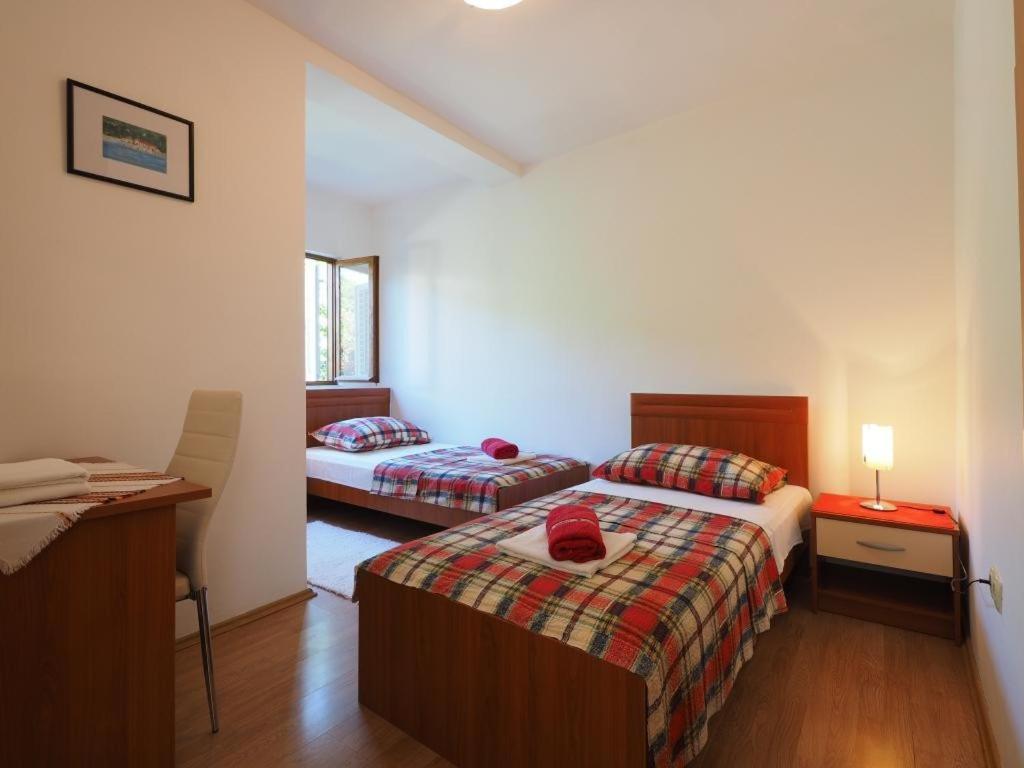 Apartments & Room Eva Slano Exterior foto